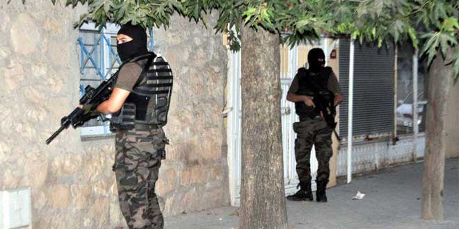 İstanbul’da operasyon: 5 gözaltı