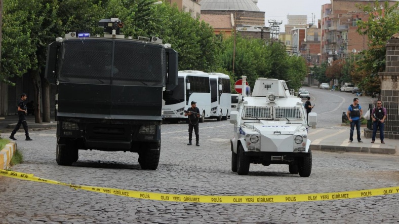 Diyarbakır Sur’da ikinci kez sokağa çıkma yasağı