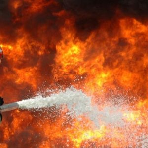 Yakıt tankeri patladı: 185 ölü