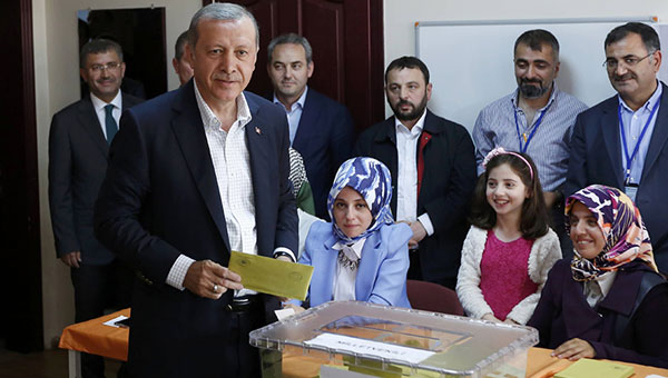 Cumhurbaşkanı Erdoğan oyunu kullandı