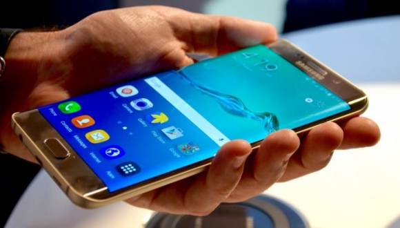 Samsung Galaxy S7 ve Galaxy S7 Edge ortaya çıktı