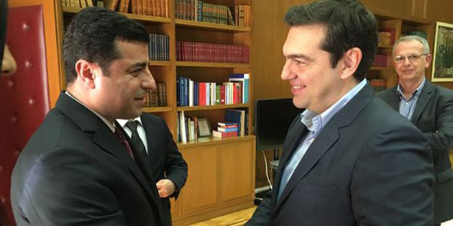 Demirtaş: IŞİD devlet kursa ilk tanıyacak Davutoğlu olur
