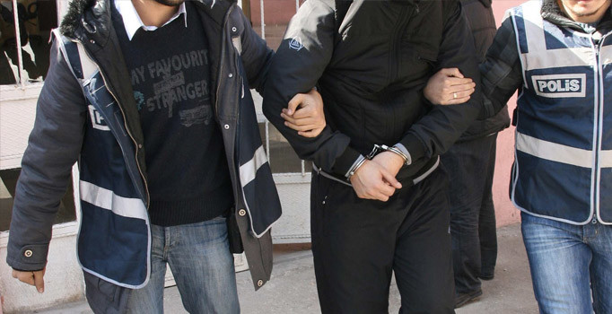 Hakkari’de ‘Cemaate’ operasyon: 13 gözaltı