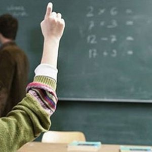 Bakanlık maaşların yarısını geri istedi