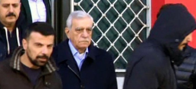 CHP’li Şafak Pavey’den Ahmet Türk için ‘acil’ çağrı