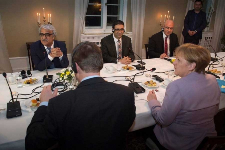 Almanya Başbakanı Angela Merkel HDP heyeti ile görüştü