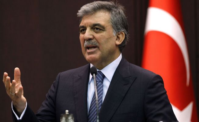Gül’den akademisyen ihraçlarına tepki: Adaletle bağdaşmıyor 