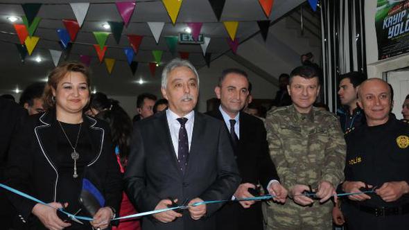 Hakkari 3 yıl aradan sonra sinemayla tanıştı