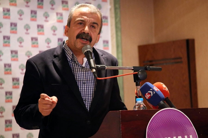 Önder: ‘AA’nın verileri YSK’yle uyuşmuyor, sandıkları terk etmeyin’