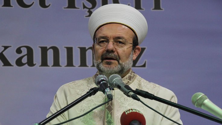 ‘Diyanet İşleri Başkanı’nın Gülen’e mektubu’nu televizyonda okudu