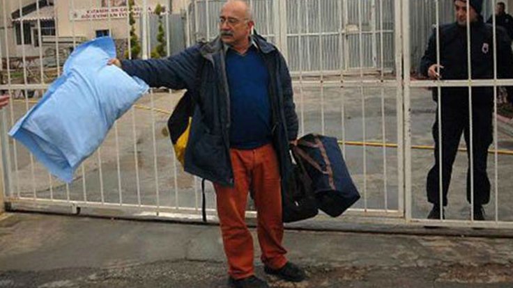 Sevan Nişanyan: Gitmezsem canımı yakmaya devam edeceklerini sezdirdiler