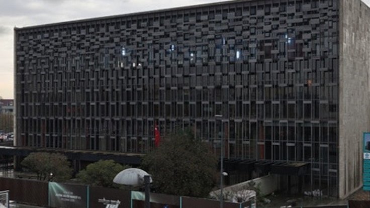 AKM çalışanları kendilerini şikayet etti!