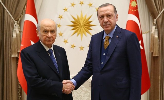 Sandıktan mecburen koalisyon çıktı
