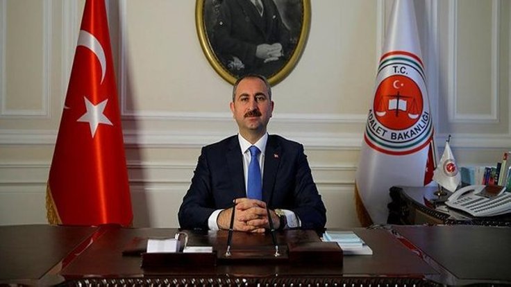 Adalet Bakanlığı’ndan öğrenci andı tepkisi
