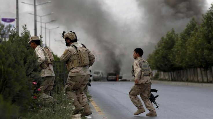 Taliban saldırısı 100’ün üzerinde asker hayatını kaybetti