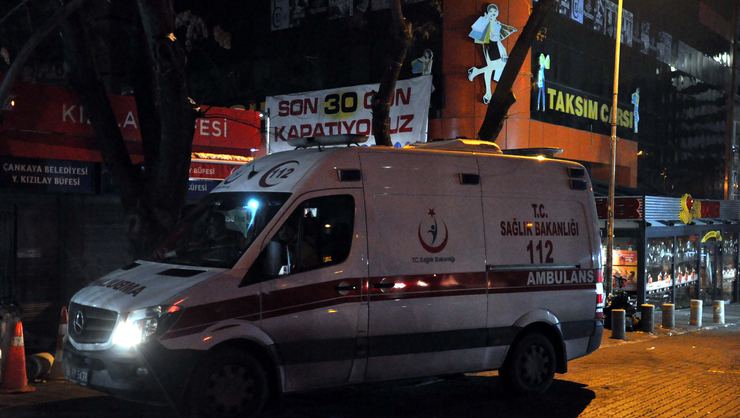 Apartmanın dördüncü katından düşen kadın hayatını kaybetti