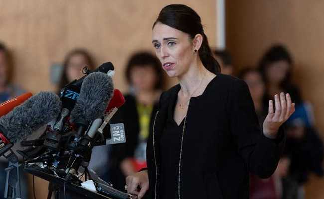 Ardern 2,5 dolarlık ‘ejderha rüşveti’ni geri çevirdi