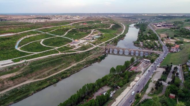 Antibiyotikle kirlenen Dicle Nehri