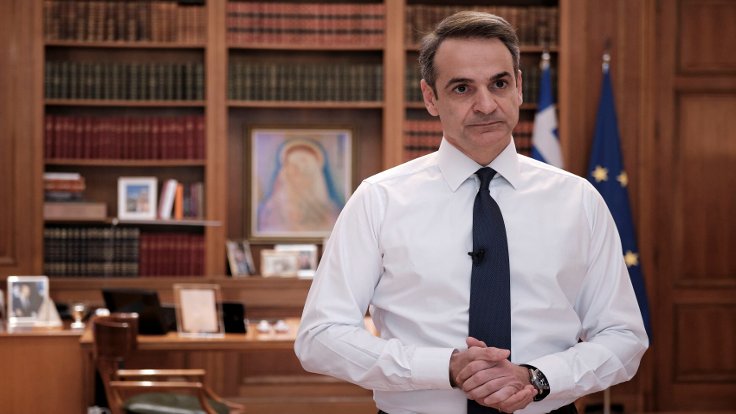 Yunanistan’da sokağa çıkma yasağı ilan edildi