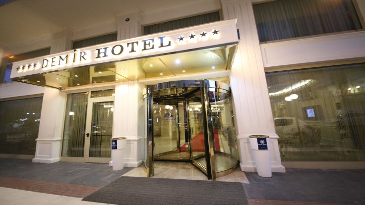 Demir Otel kapılarını sağlık çalışanlarına açtı