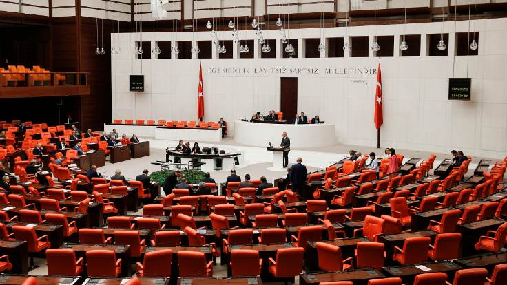 Adalet Komisyonu’ndaki yargı paketi görüşmesi ikinci kez ertelendi