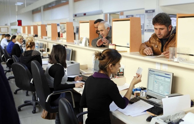 Kamu çalışanları 18 Mayıs’ta idari izinli sayılacak