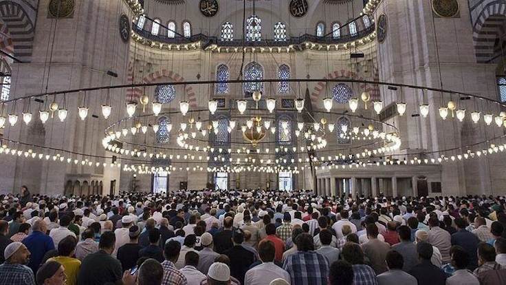 Diyanet: Bayram namazı kılınmayacak