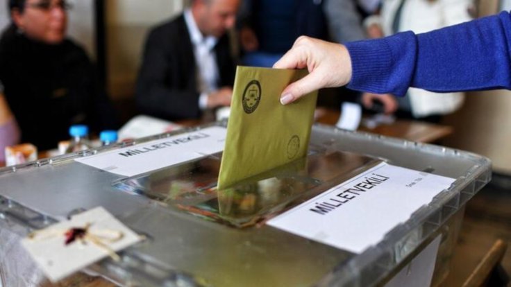 AREA anketi: MHP barajı geçemedi