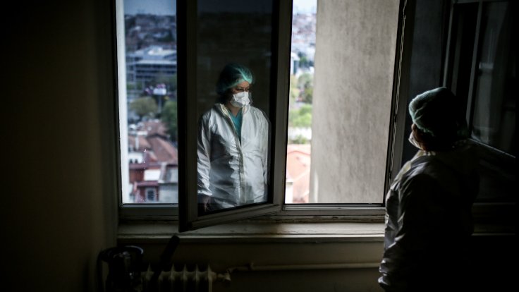 İzmir’de koronaya yakalanan sağlık çalışanı sayısı 466’ya yükseldi