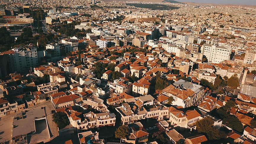 Gaziantep’te 15 yaş altına pazar yasağı geldi