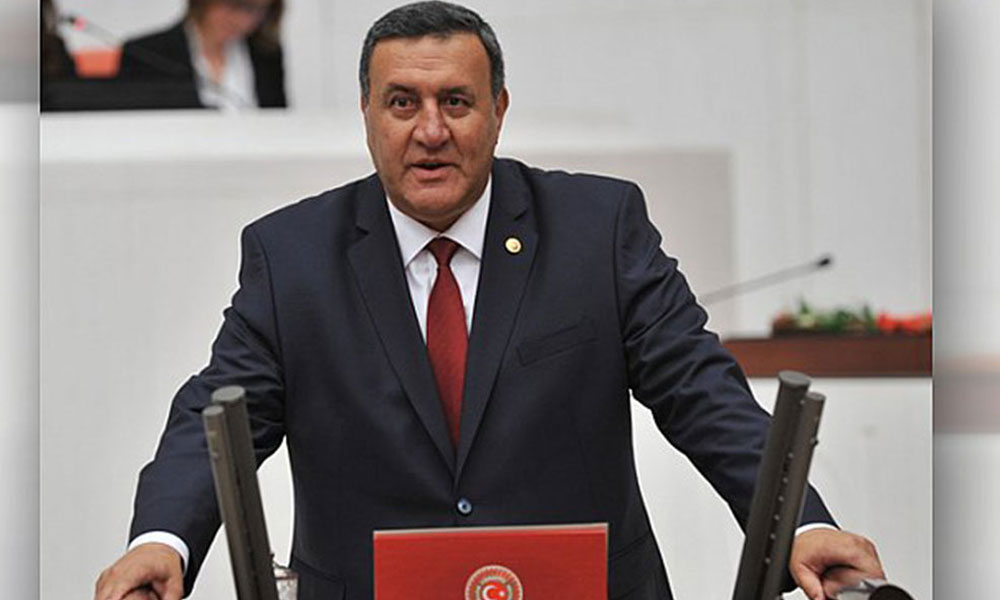 15 Temmuz’dan sonra geri gelmeyen 617 personel kamu görevinden çıkarıldı