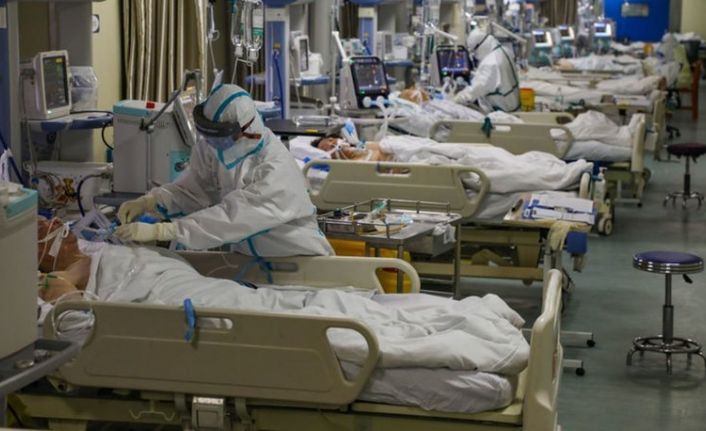 Covid-19 salgını: Türkiye’de en yüksek günlük ölü ve vaka sayısı açıklandı