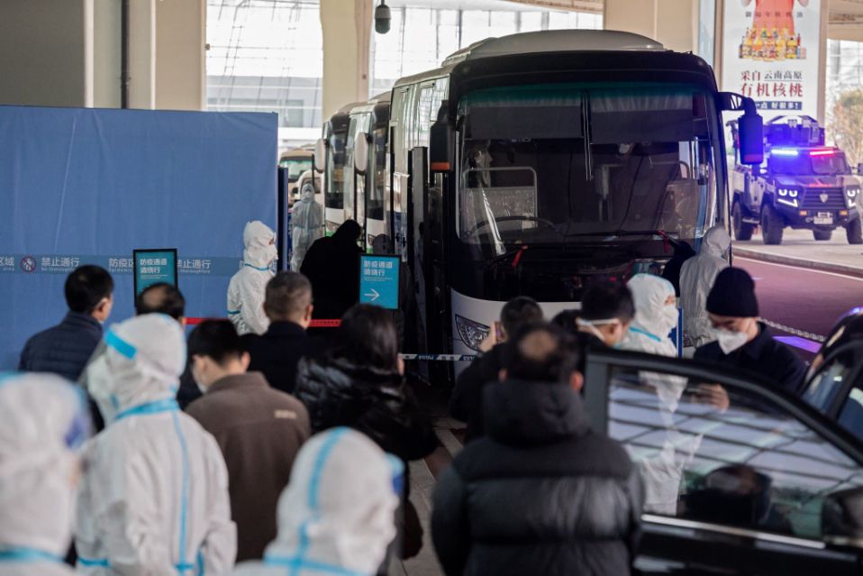 DSÖ uzmanları Wuhan hayvan pazarında