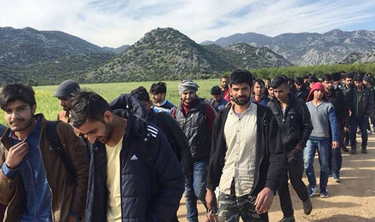 İddia: AB Afgan mültecilerin gelmemesi için mali yardım planı hazırlıyor