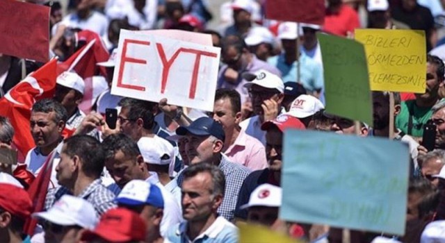 ‘Emeklilikte yaşa takılanlar için düzenleme yapılacak’ iddiasına yanıt