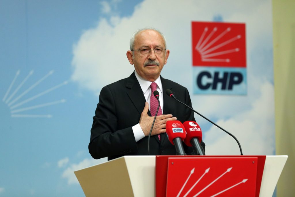 CHP meydanlara çağırdı: Yol göstermekten anlamıyorlar, bu işi sandık paklar