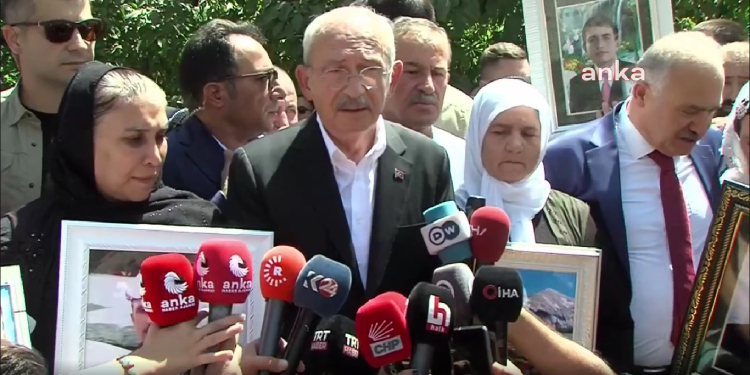 Kemal Kılıçdaroğlu Roboski’de: Acı hala dinmiş değil
