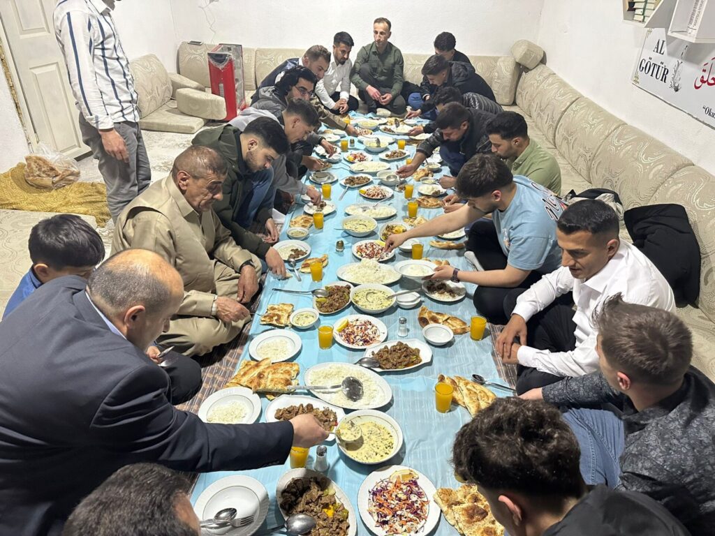 Şemdinli’de yıllardır süren gelenek devam ediyor