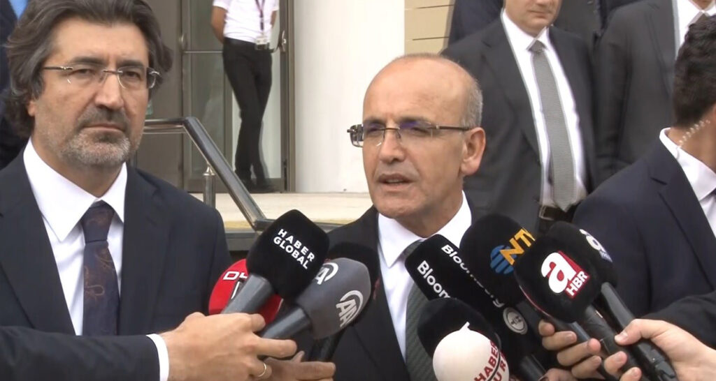 Bakan Şimşek: ‘Enflasyonu kontrol altına almak ve düşürmek için ne gerekiyorsa yapacağız’