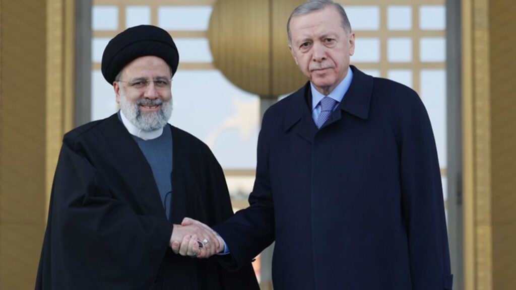 İran Cumhurbaşkanı Reisi Türkiye’de