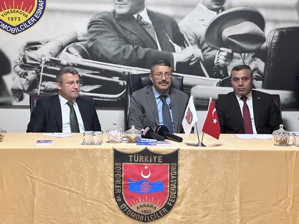 Vali Çelik: “Tek amacımız insanlarımızın yüreğine dokunmaktır”