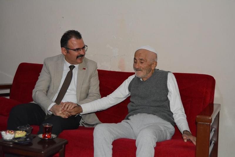 Kaymakam Ali Ekber Ateş’ten Engellilere ziyaret
