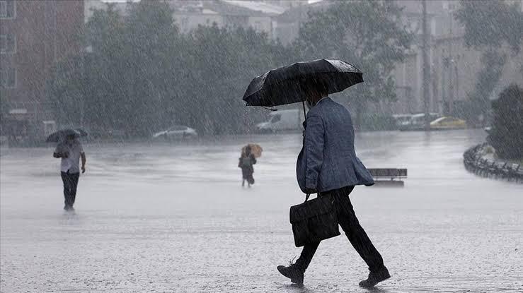 Meteorolojiden Hakkari ve ilçelerinde kar yağışı ve buzlanma uyarısı