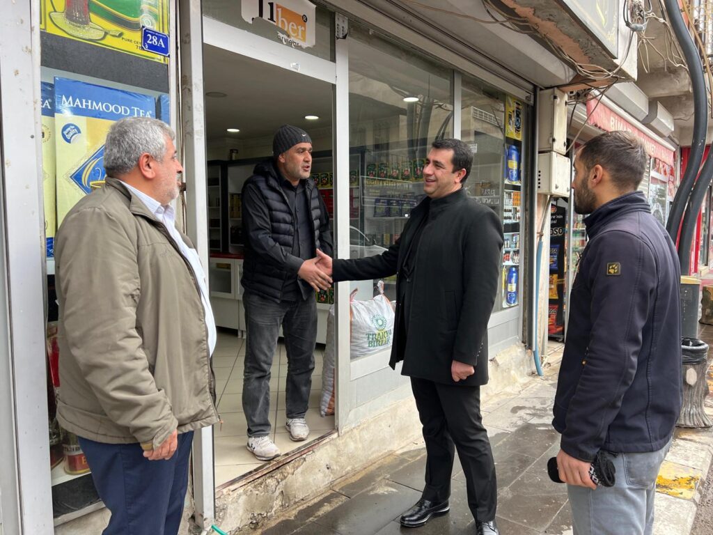Başkan Şakar’dan esnaf ziyaretleri