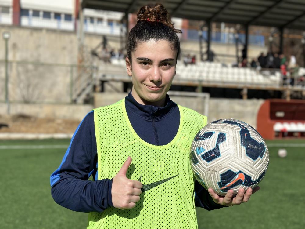 Gürcistanlı Maiko Bebia, Yüksekovaspor’a transfer oldu