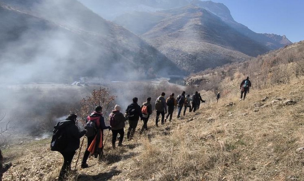 Şemdinli’deki kanyonlara doğa yürüyüşü