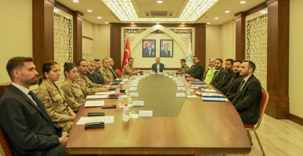 Hakkari’de değişik suçlardan 298 şahıs yakalandı