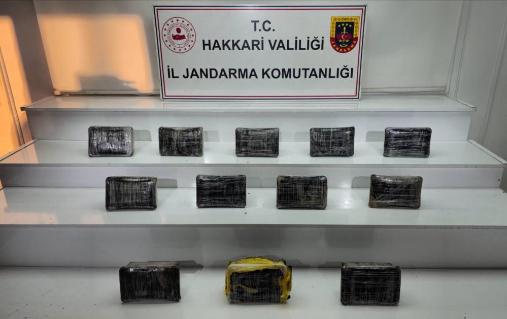 Hakkari jandarmadan zehir tacirlerine darbe