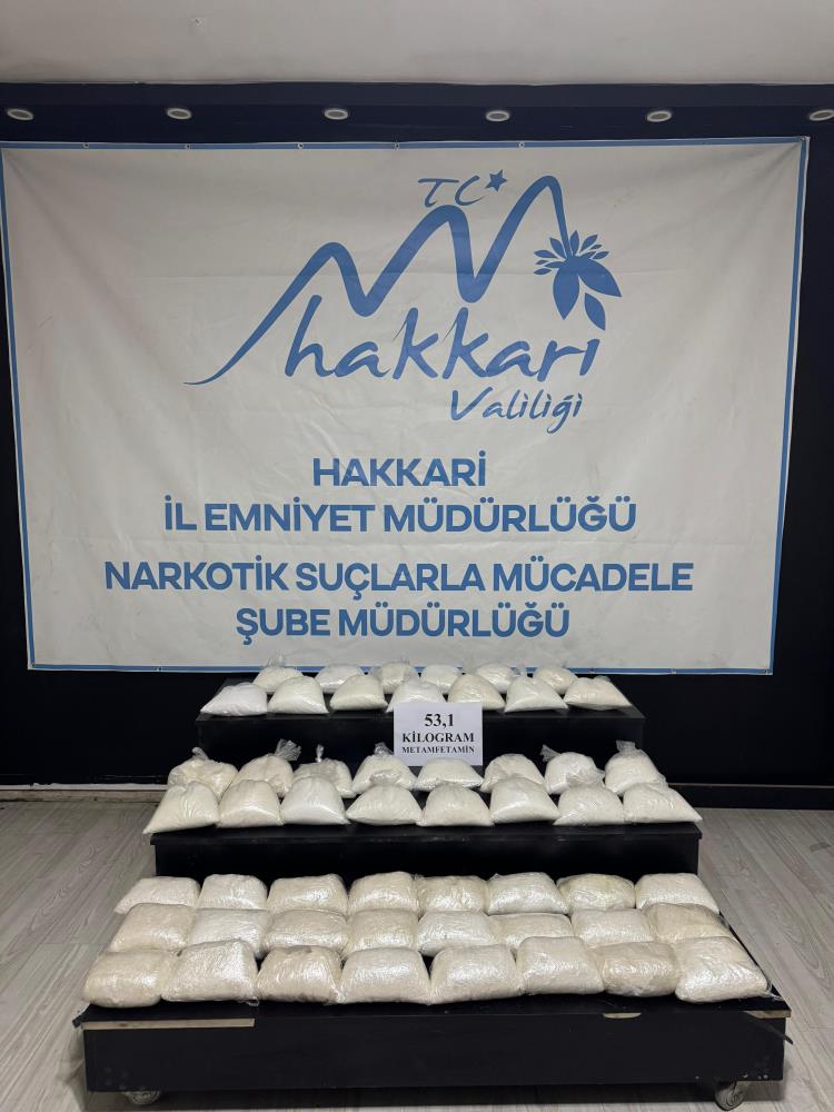 Hakkari’de 65 kilogram metamfetamin ele geçirildi