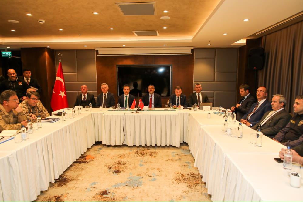 Yüksekova’nın sorunları masaya yatırıldı
